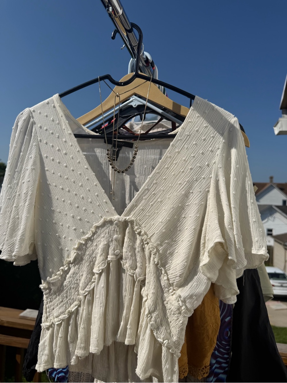 Forever 21 Cream Textured Ruffle V-Neck Blouse AND necklace!